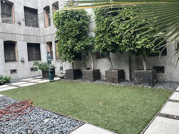 357 S Alvarado St — Photo 15