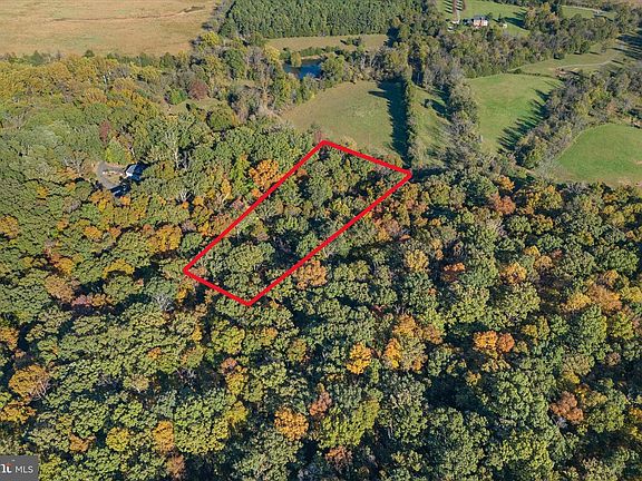 3rd image of Tail Race Rd