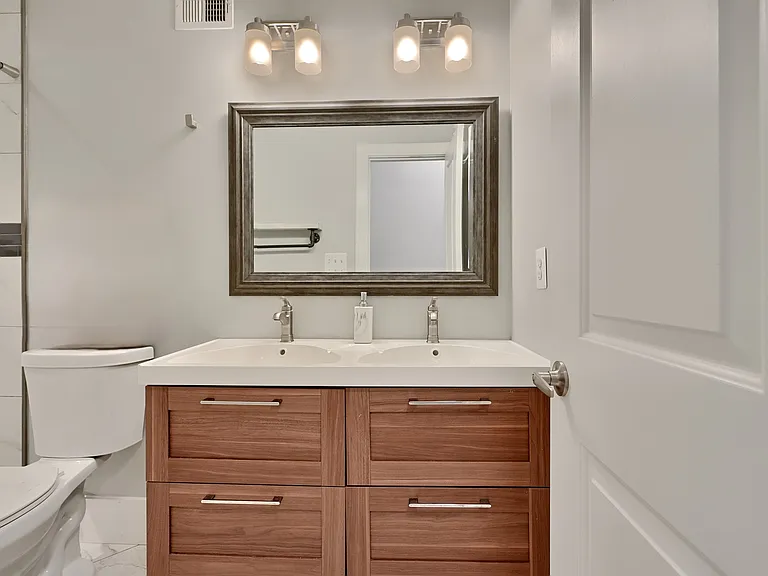 Primary Bedroom Ensuite Bathroom