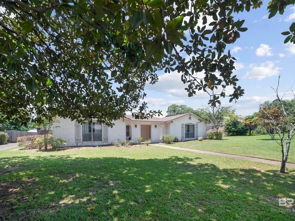 804 Regents Dr W, Mobile, AL 36609