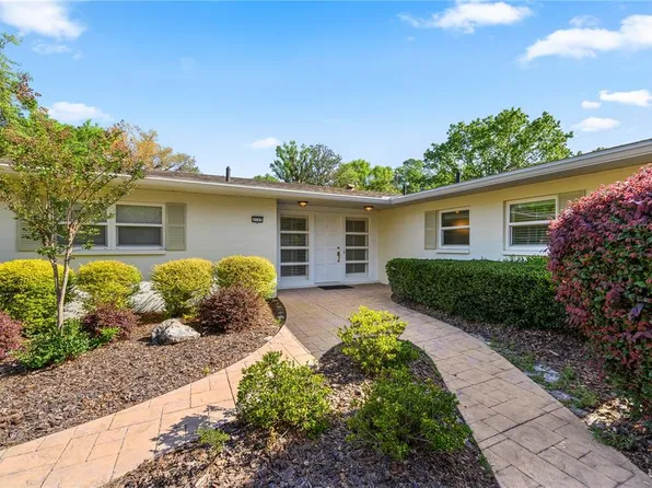 2138 NW 30th Pl, Gainesville, FL 32605