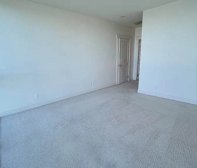 1225 Riverside Dr W #403 — Photo 20