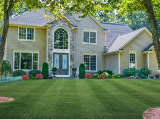 209 Pheasant Run, North Kingstown, RI 02852