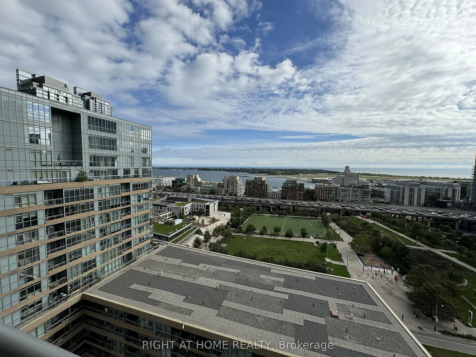 2 bed, $2,850 — Photo 4