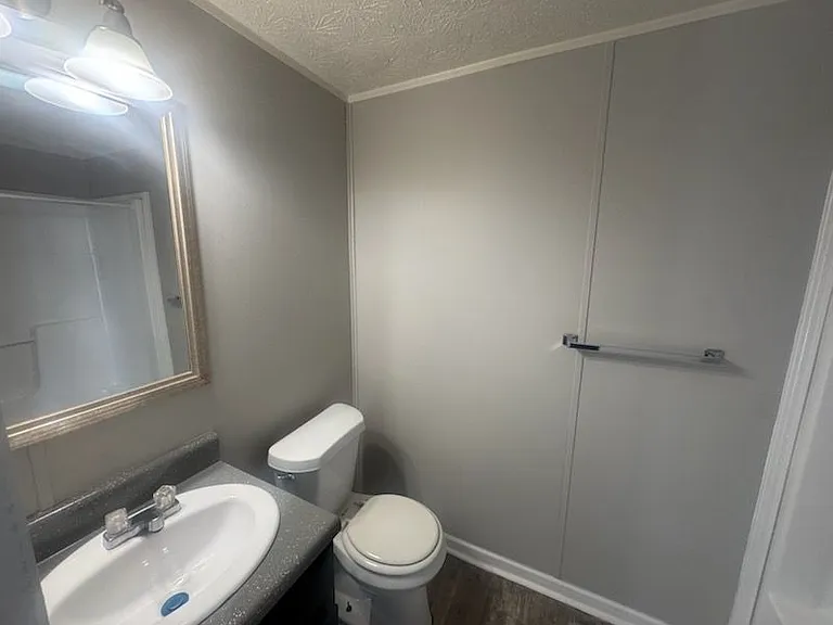 Evergreen Estates — Photo 11
