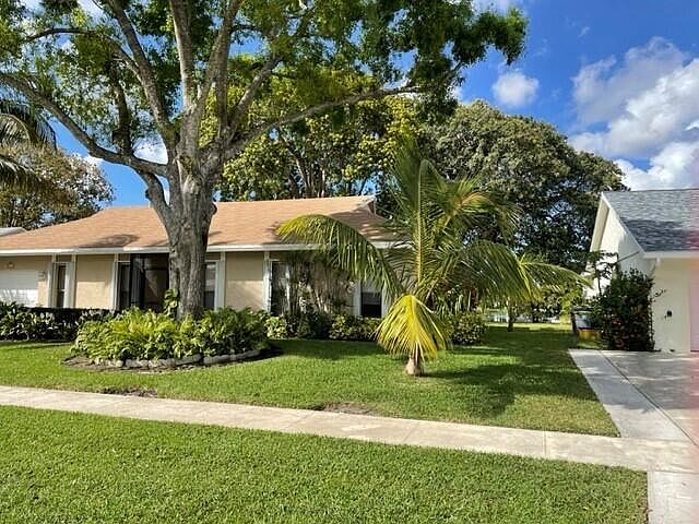 1st image of 6347 Timberlakes Way
