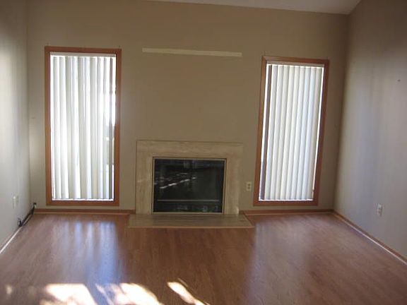 5th image of 29248 Laurel Dr #1