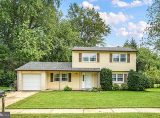 811 Bradford Ln, Newark, DE 19711