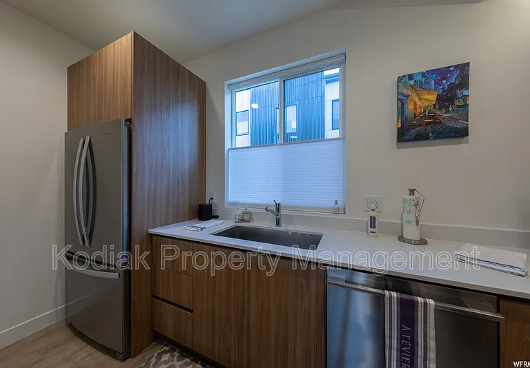 1541 E Talo Ct — Photo 12