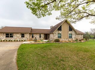 121 Tall Timber Rd, Kerrville, TX 78028