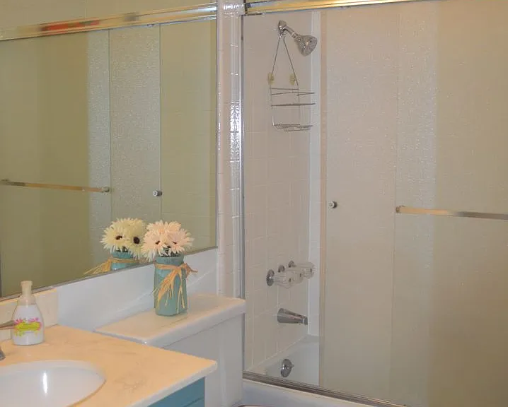 1745 Capri Cir — Photo 13