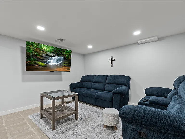 37010 Calka Dr — Photo 34