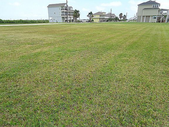 5th image of 1165 Lagoon Dr