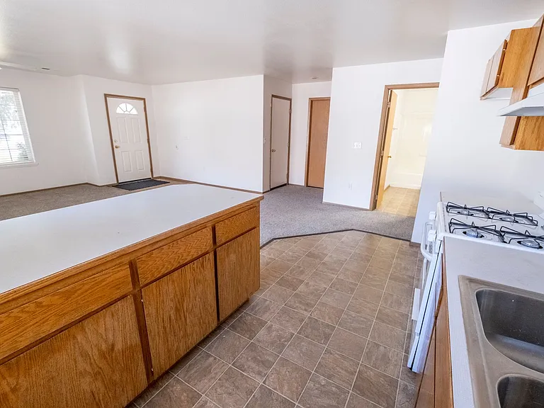 7282 W Lakeland St — Photo 8