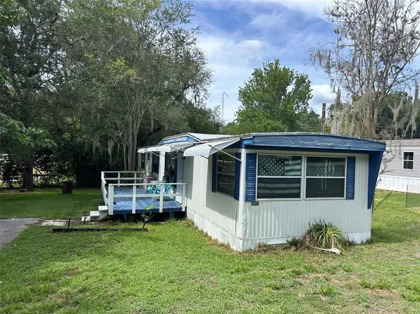10945 SE 132nd Pl, Ocklawaha, FL 32179