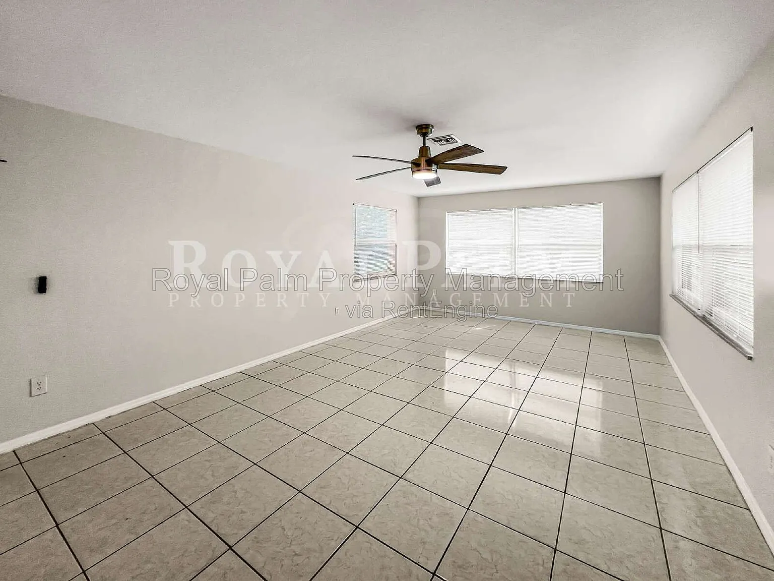 3 bed, 2.0 bath, 1439 sqft, $1,749 — Photo 4