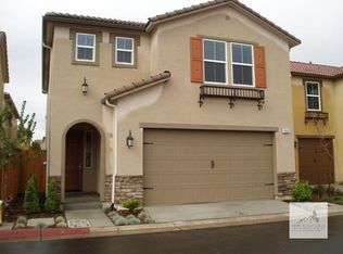 3663 Etchings Way, Clovis, CA 93619