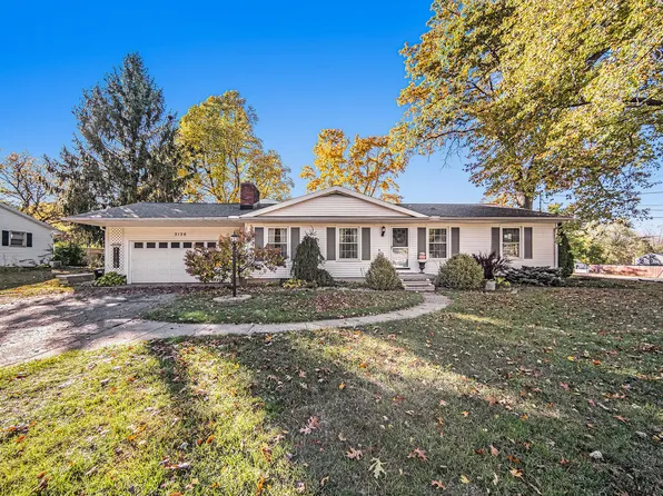 3120 Lorrie Dr, Spring Arbor, MI 49283