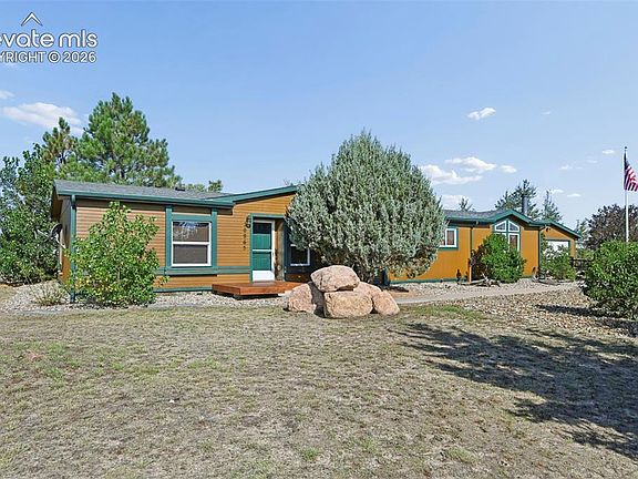 4th image of 20965 Oasis Ave