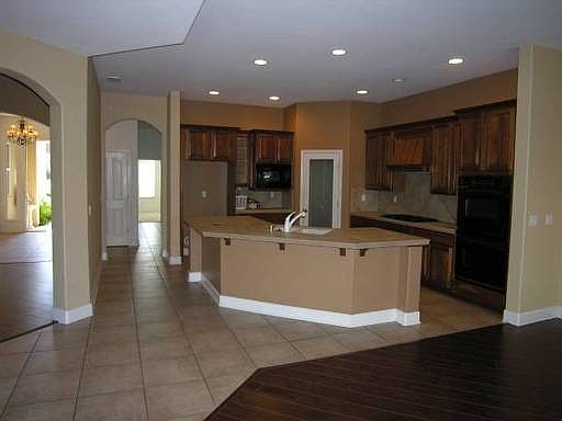 5th image of 4272 Arenzano Way