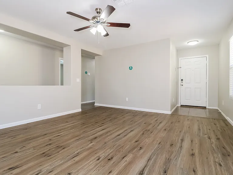 16910 W Marconi Ave — Photo 4