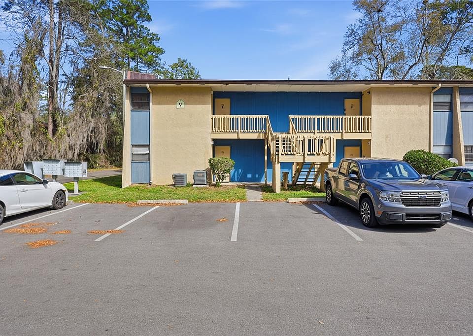 1st image of 2811 SW Archer Rd APT V173