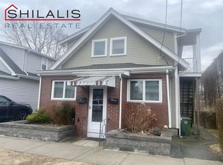 12 Linden St, Watertown, MA 02472