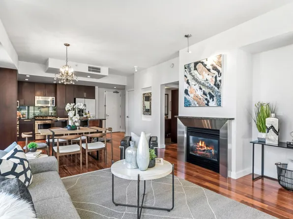 910 Lenora St, Seattle, WA