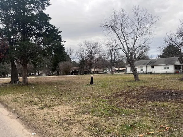 200 S 4th St Lot 1, Eufaula, OK 74432
