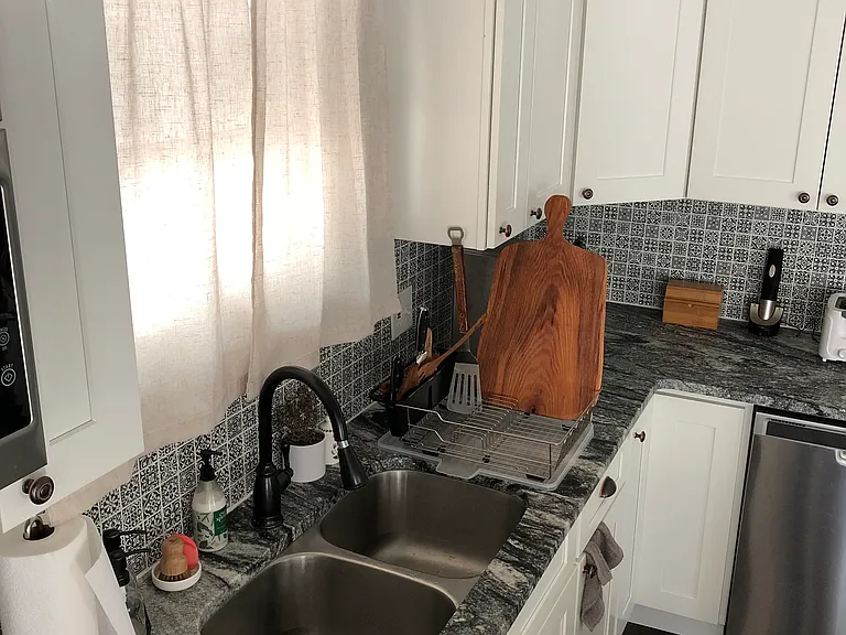 2114 Keith Ave — Photo 9