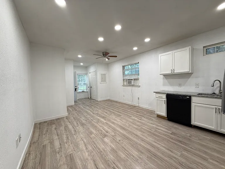 1723 Eugene St #2 — Photo 5