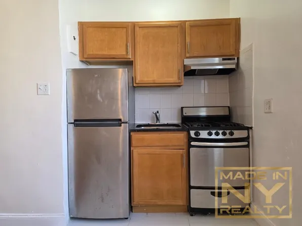 121 Beach 122nd Street image 1 of 4