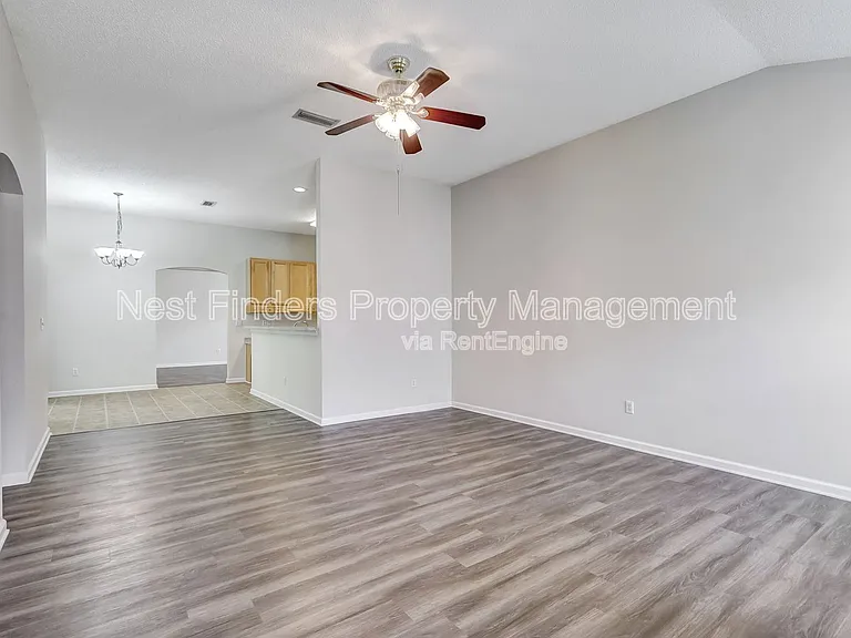 749 Grand Parke Dr — Photo 23