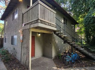134 W Sacramento Ave APT B, Chico, CA 95926
