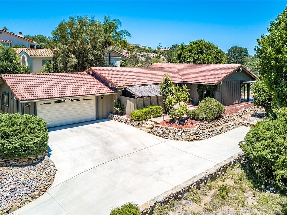 1st image of 10858 Meadow Glen Way E