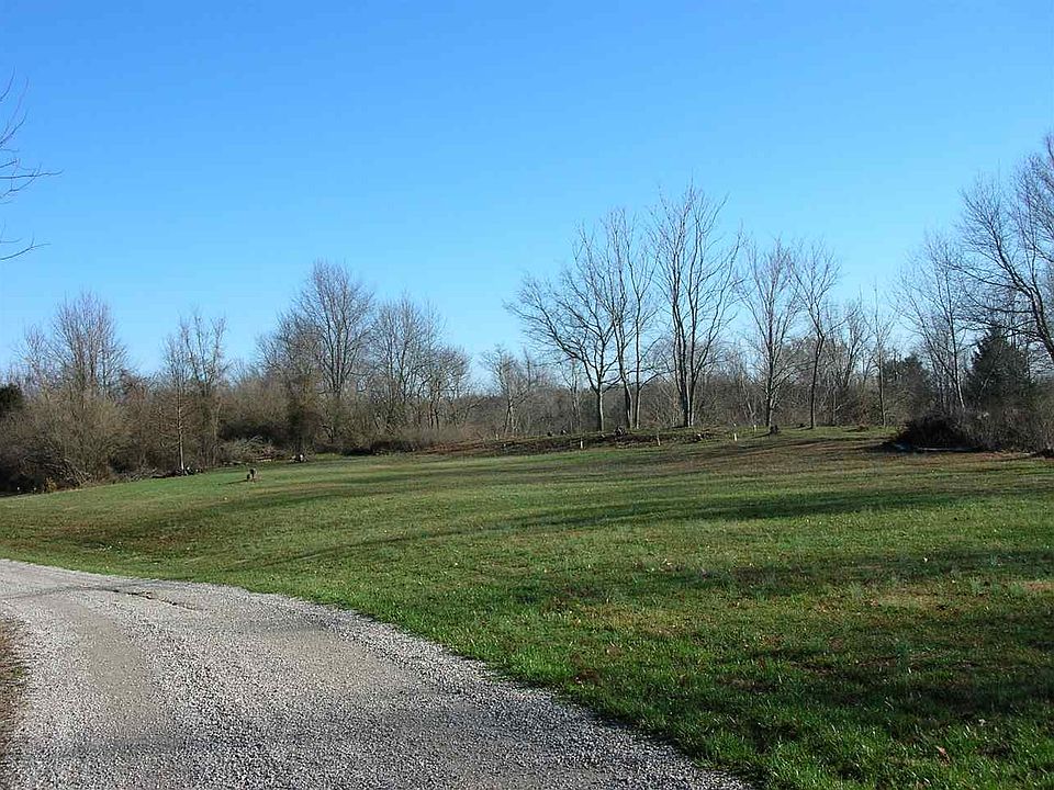 2nd image of 3844 Deer Run Ct