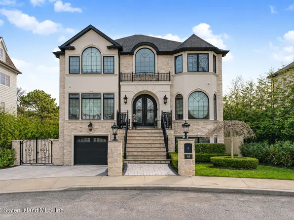 69 Giegerich Ave, Staten Island, NY 10307