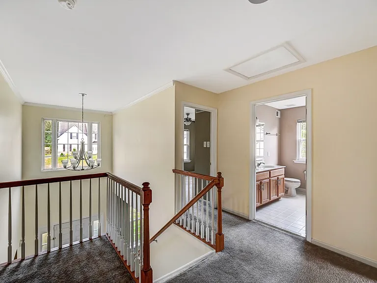 115 Daffodil Dr — Photo 24
