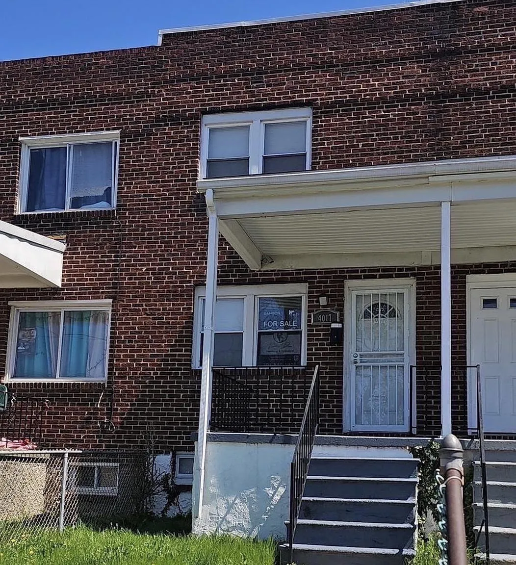 2 bed, 1.5 bath, $1,600 — Photo 1