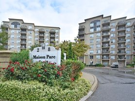 2 Maison Parc Ct