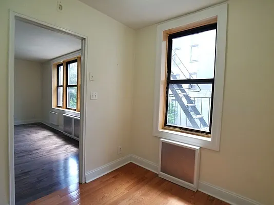 Rented by BRICK & GALO REALTY CORP | media 9
