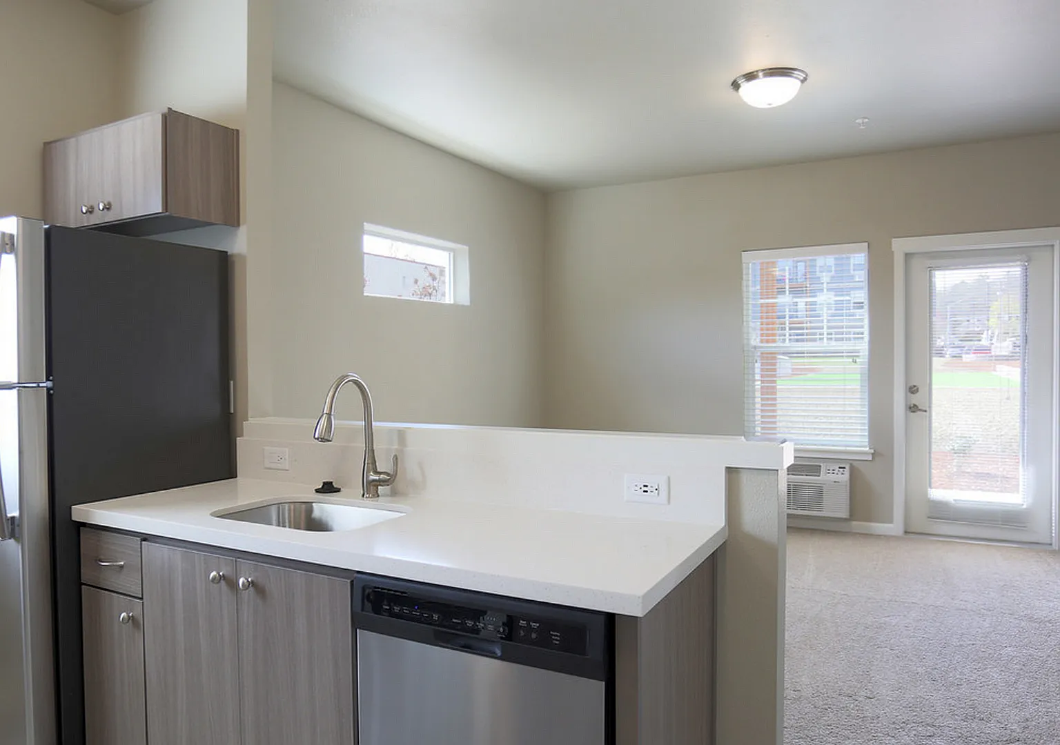Cappella Apartments — Photo 1