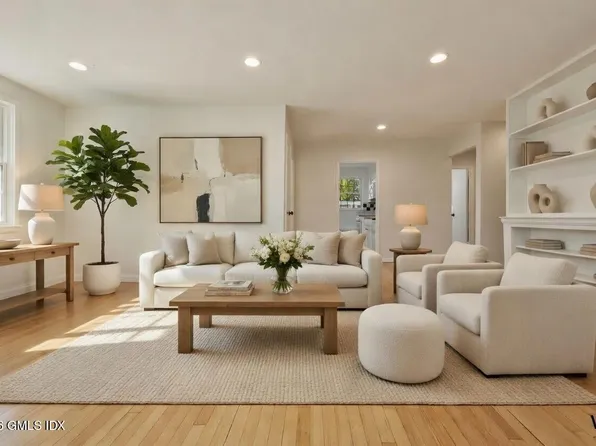 142 Putnam Park #142, Greenwich, CT 06830