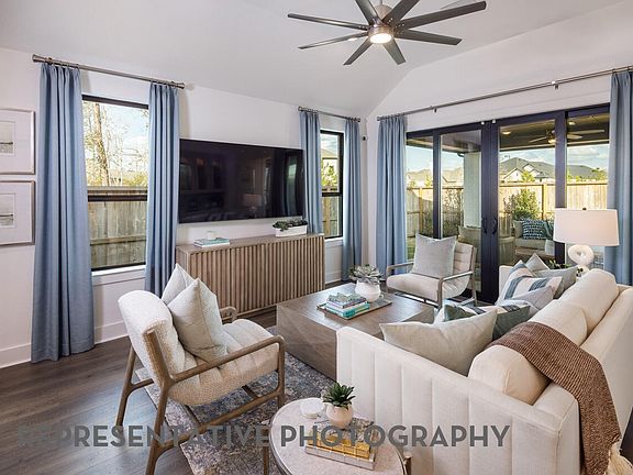 7th image of this home