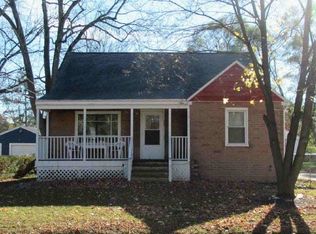 322 Farnham St SE, Kentwood, MI 49548