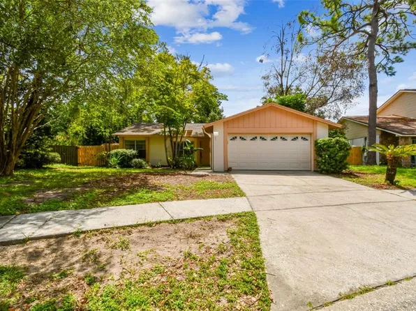 14615 Daybreak Dr, Lutz, FL 33559