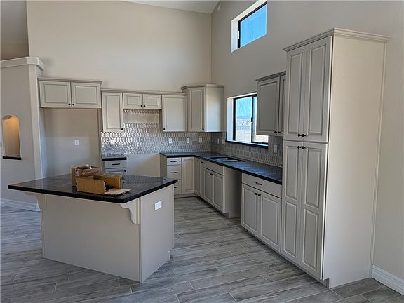 3rd image of 1317 E Placer Drive