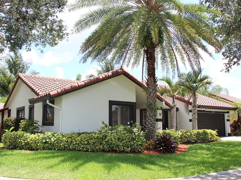 1st image of 10507 NW 7th St