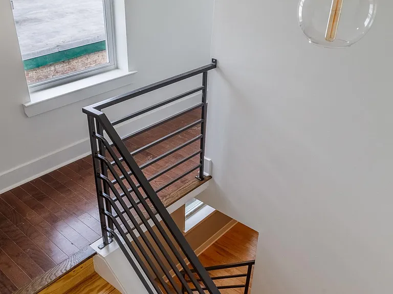 4537 Springfield Ave #4 — Photo 9