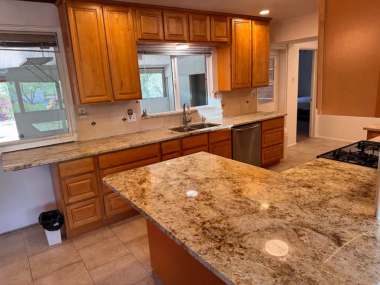 4449 E 13th St #1 — Photo 3